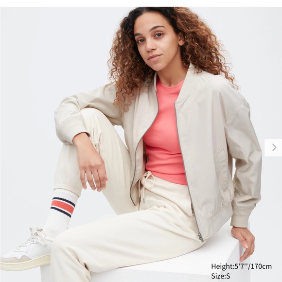 Uniqlo Ribbed Blouson Bomber Jacket - Picture 2 of 15